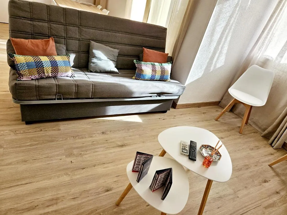 Apartamento Familiar En Triana セビリア 0*,  スペイン
